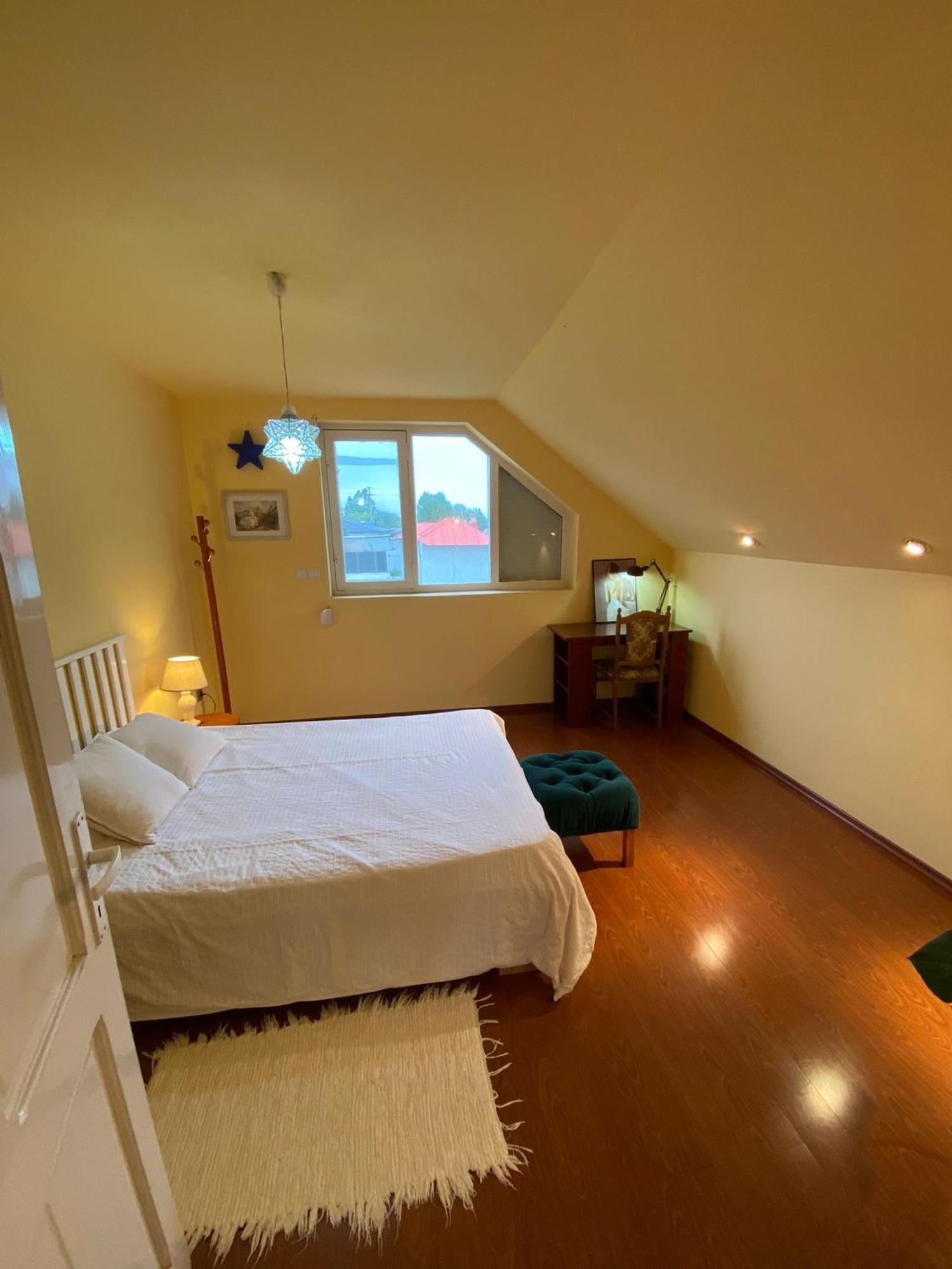 Cosy Bedroom For 2 With Balcony In A Family Villa Turnu Măgurele Εξωτερικό φωτογραφία
